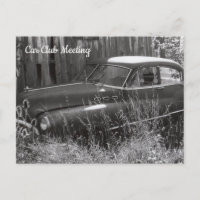 Carro Antigo Abandonado em Cartaz de Campo