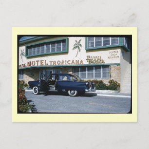 Cartão Postal Carro estacionado em frente ao Motel, Miami Beach