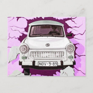 Cartão Postal Carro Trabant e Muro de Berlim Rosa/Lilac