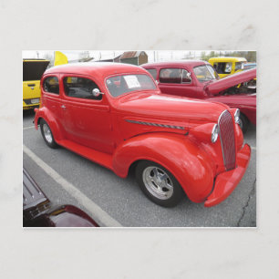 Cartão Postal Carro vermelho antigo