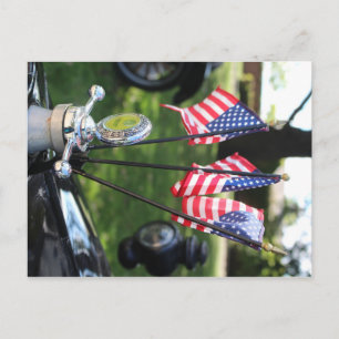 Cartão postal Carro vintage e American Flag