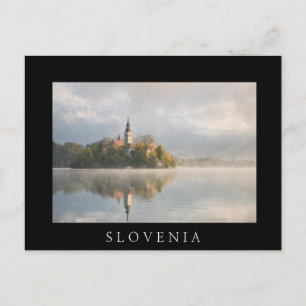 Cartão Postal Carta postal preta do nascer do sol no Lago Bled e