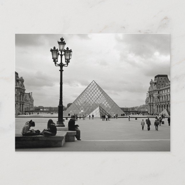 Cartão Postal Cartão-postal da Pirâmide de Vidro do Louvre (Frente)