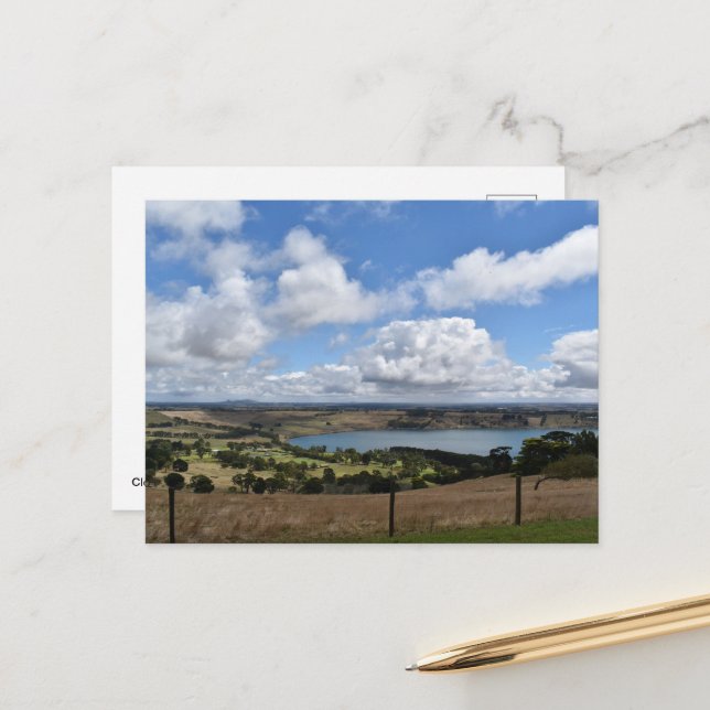 Cartão Postal Cartão-postal das nuvens sobre o lago Gnotuk (Frente/Verso In Situ)