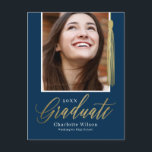 Cartão Postal Cartão-postal de Anúncio de Graduação do Orgulho T<br><div class="desc">Anúncio/convite de graduação moderna e na moda de Designs Berry Sweet. Visite nossa sala de exibição de design em www.berryberrysweet.com para designs de papelaria e presentes personalizados!</div>