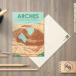 Cartão Postal Cartão-postal de Arca Dupla do Parque Nacional Arc<br><div class="desc">Arche o trabalho de arte vetor design. O parque fica ao norte de Moab,  no estado de Utah. Bordado pelo Rio Colorado,  no sudeste,  é conhecido como o local de mais de 2.000 arcos naturais de arenito.</div>