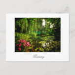 Cartão Postal Cartão-postal de Claude Monet Giverny Pond Lily<br><div class="desc">Famous Claude Monet Giverny, France Pond com Lily Canvas Stylized Photo Postcard para adicionar à sua coleção de viagem memorabilia. Um presente legal / presente ideia para todos que adoram itens personalizados de design personalizado, vibrações positivas, arquitetura, viagens, todas as coisas Francesas, paisagens mágicas, natureza, flores, romance, arte, pinturas etc....</div>