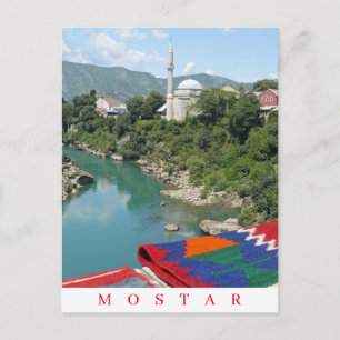 Cartão Postal Cartaz de exibição do rio Mostar e da mesquita