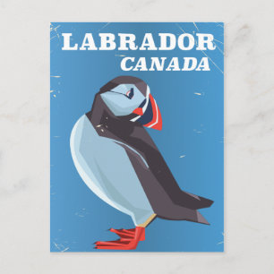 Cartão Postal Cartaz de viagem vintage do Puffin do Canadá em La