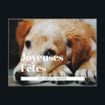 Cartão Postal Carte postale estilo fotográfico retrô Joyeuses Fê<br><div class="desc">Une typographie élégante et retro pour cette carte postale foto à personiser avec votre photode famille préférée.</div>