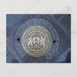 Cartão Postal Casaco de armas de Budapeste num Cobrir de Manhole