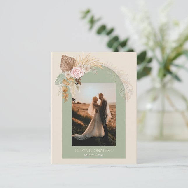 Cartão Postal Casamento de Beige Mint Rustic Boho Clássico Moder (Em pé/Frente)
