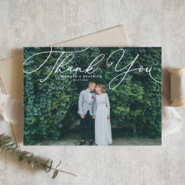 Cartão Postal Casamento de Fotos com Script Elegante Branco Obri (Criador carregado)