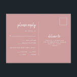 Cartão Postal Casamento Minimalista Rosa Po dusty | Escolha de R<br><div class="desc">Esses elegantes cartões-postais de resposta de casamento minimalista apresentam tipografia de roteiro moderna e texto limpo e sem serifa para um design simples e elegante em rosa po dusty e branco que você vai amar. Há espaço para adicionar as opções dos seus convidados para a escolha da refeição principal ou...</div>