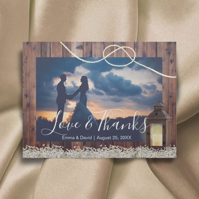 Cartão Postal Casando Rustic Barn Lanterna Foto de Obrigado (Criador carregado)