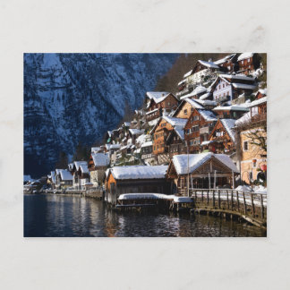 Cartão Postal Casas de madeira ao largo de Hallstatt, Áustria