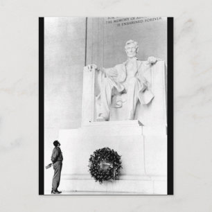 Cartão Postal Castro Olha para Lincoln