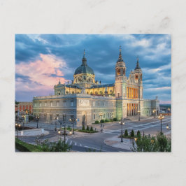Cartão Postal Catedral de Almuneda em Madrid