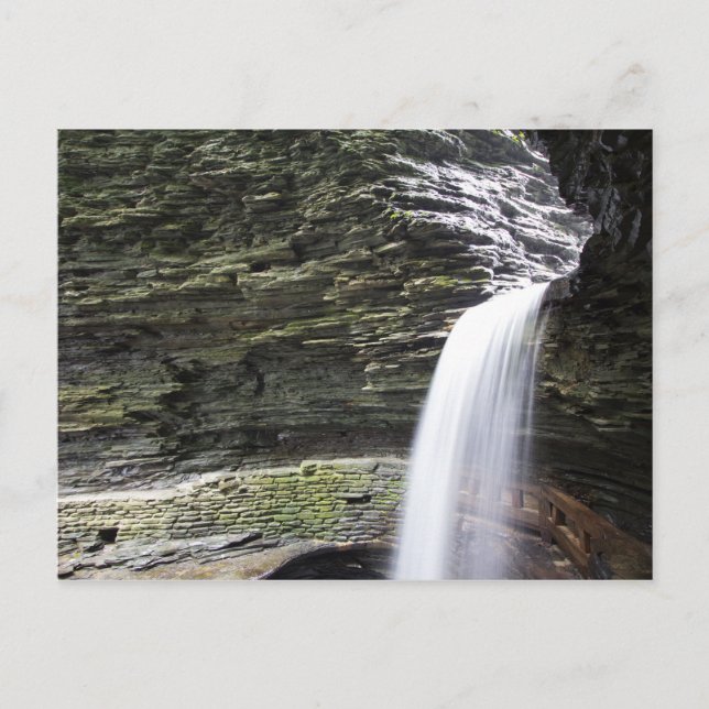 Cartão Postal Cavern Cascade, Watkins Glen State Park, Nova Iorq (Frente)