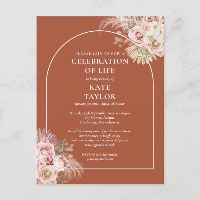 Cartão Postal Celebração de Vida e Funeral com Arco de Grama das (Frente)