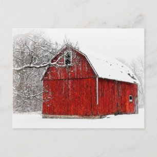 Cartão Postal Celeiro Vermelho de Inverno Austero e Despojado