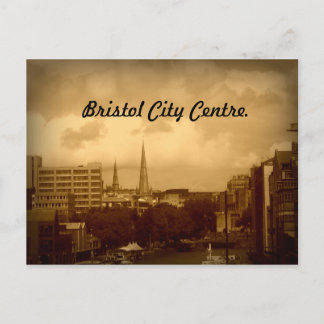Cartão Postal Centro da cidade de Bristol. Na Sépia.