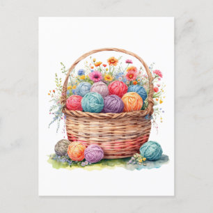 Cartão Postal Cesta de aquarela com bolas de fio e flores