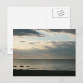 Cartão Postal Céu da manhã sobre praia em Grécia