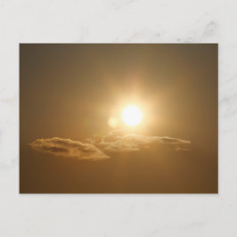 Cartão Postal Céu Laranja com Sol e Nuvens