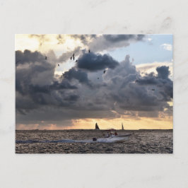 Cartão Postal Chave de Barcos de Pesca Ocidental ao Sunset