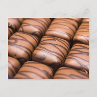 Cartão Postal Chocolates Stripey