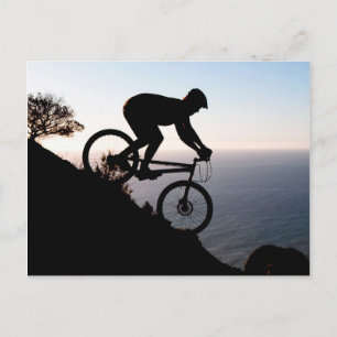 Cartão Postal Ciclista de Mountain Bike. Lions Head, Cidade do C
