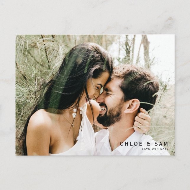 Cartão Postal Código QR de Foto do Casal Moderno Salve a Data Co (Frente)