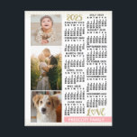 Cartão Postal Colagem de Fotos Dourada da Família Rosa-Rosa-Blus<br><div class="desc">Comemore 2025 com estes cartões postais de calendário de colagem de fotos elegantes. Com datas fáceis de ler em negrito, este calendário lindamente simples tem as palavras "2025" e "AMOR" em brilho dourado falso com um bar rosa escamoteado ao longo da base para seu nome de família personalizado ou outro...</div>