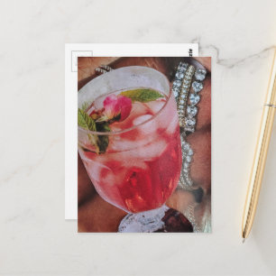 Cartão Postal Colagem de Mídia Mista de Bebida de Rosa e Joias
