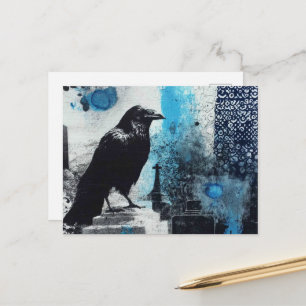 Cartão Postal Colagem de Mídia Mista de Corvo