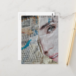 Cartão Postal Colagem Mista Abstrata de Palavras Aleatórias