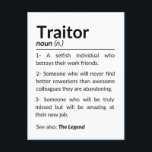 Cartão Postal Colega de despedida engraçado, colega saindo do tr<br><div class="desc">Uma definição humorística de "Traidor" é apresentada como uma entrada no dicionário com tom sarcástico, sugerindo que o termo se refere a um valioso colega de trabalho que está saindo para um novo emprego. Ele classifica brincalhão o funcionário que parte como um traidor para deixar amigos para trás, mas também...</div>