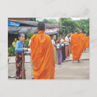 Cartão Postal Coloque arroz em Monk