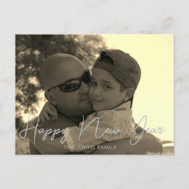 Cartão postal com Felizes anos novos minimalistas 