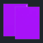 Cartão Postal Cor Sólida Psicodélica Púrpura Elétrica<br><div class="desc">Cartão-postal Nota de Saudação Postal Cartão de Posto impresso com design de Cor Sólida Psicodélica Elétrica Psicodélica Púrpura e trabalho de arte por TheFabricSeal em Zazzle.com #Zazzle Made https://www.zazzle.com/store/thefabricseal. Púrpura Psicodélica é uma cor ousada e vibrante que exude uma sensação de mistério, criatividade e individualidade. Como cor associada ao pensamento...</div>