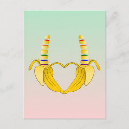 Cartão Postal Coração da Liberdade do Orgulho gay da Banana