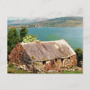 Cartão Postal Cottage Connemara Galway com telhado de colmo, pai