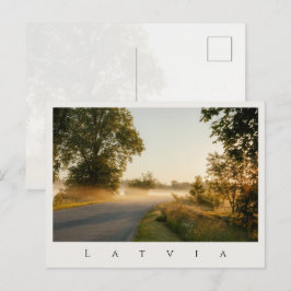 Cartão Postal Countryside Morning Mist, Latvia nature