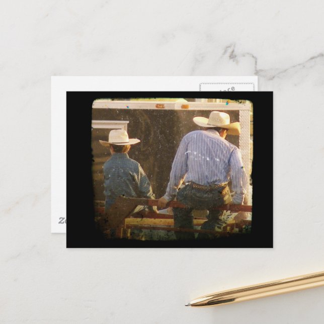 Cartão Postal Cowboys on a Rodeo Fence TTV (Frente/Verso In Situ)