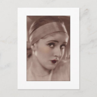 Cartão Postal coy beauty from the deco age