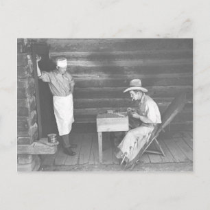 Cartão Postal Cozinha assistindo um cowboy jogando cartas 2