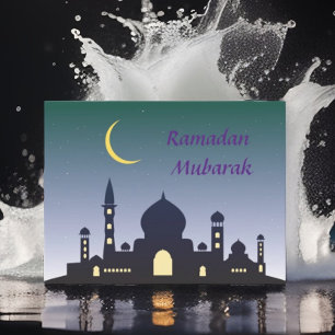 Cartão Postal Crescente Islâmico Arte Tipográfico Ramadan Kareem