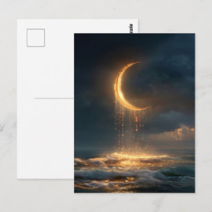 Cartão Postal Crescente Lunar Dourada Surreal Acima do Oceano