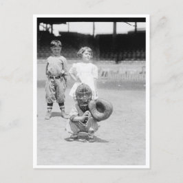 Cartão Postal Crianças Jogando Baseball